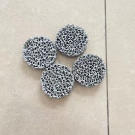 灰鐵球鐵耐高溫碳化硅過濾網(wǎng) 鑄造用泡沫陶瓷過濾器 鐵水過濾